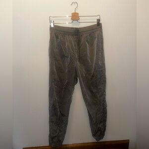 TNA Charcoal Elastic Waist Pants